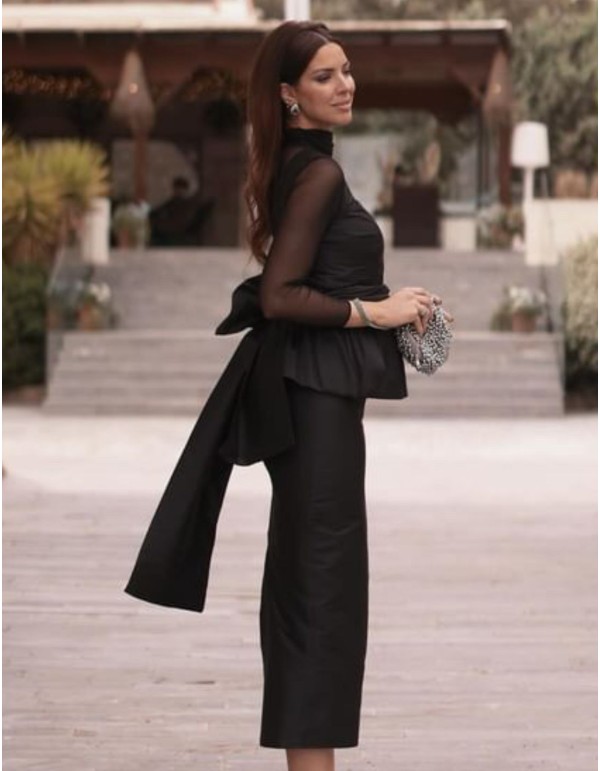 Taffeta strapless top with peplum ruffle and tulle