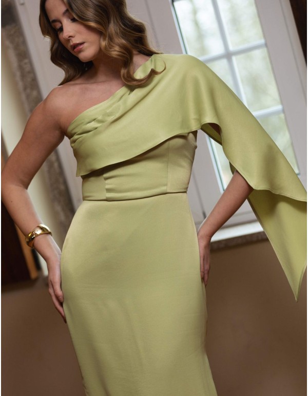 Long green party dress with asymmetrical neckline 2
