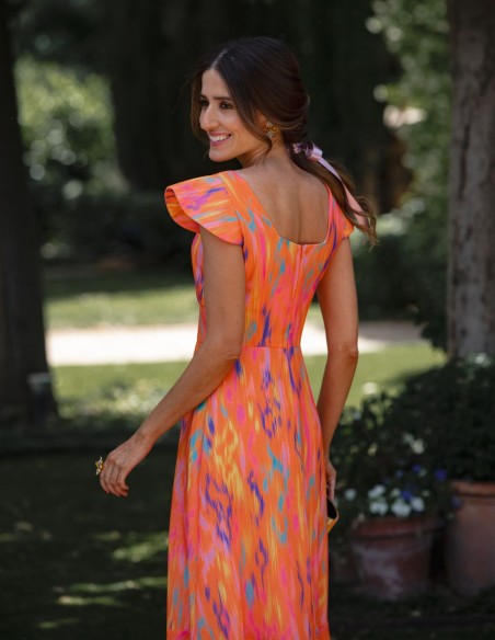 Vestido de invitada midi en lino estampado en naranja para mama comunion