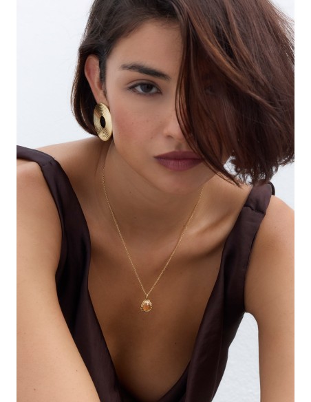 Long gold plated pendant with citrine stone