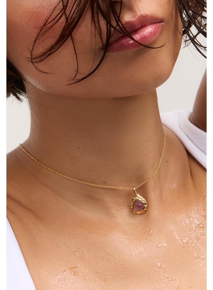 Colgante largo dorado con piedra amatista