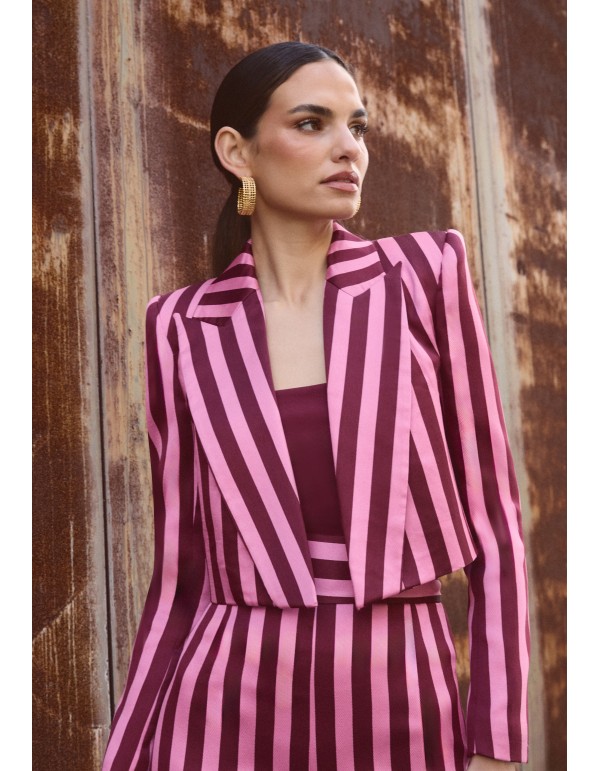 Chaqueta sastre rosa de rayas con cuello smoking 2
