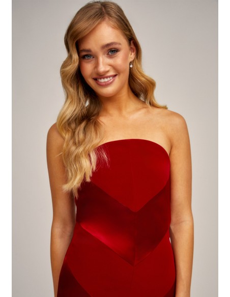 Strapless red midi dress with curved neckline