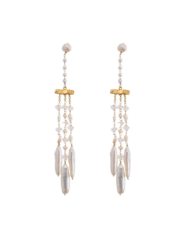 Boucles d'oreilles plaquées or avec pendentifs en perles