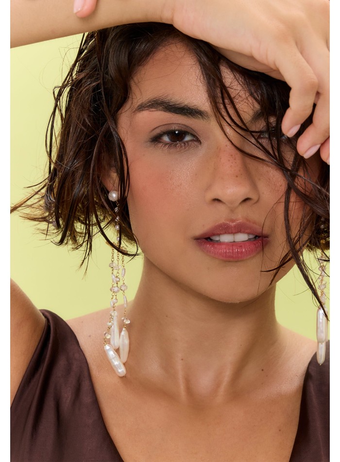 Boucles d'oreilles plaquées or avec pendentifs...