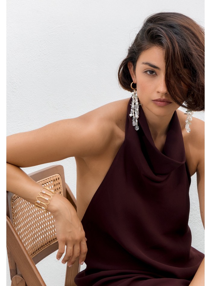 Aros dorados con perlas y piedra aguamarina