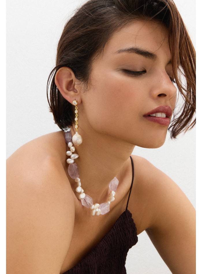 Collar de piedras amatistas con perlas