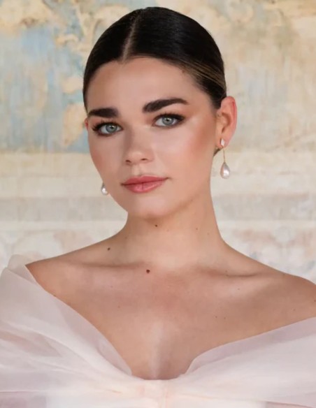 Boucles d'oreilles courtes de mariage avec fil d'or et perle en goutte d'eau