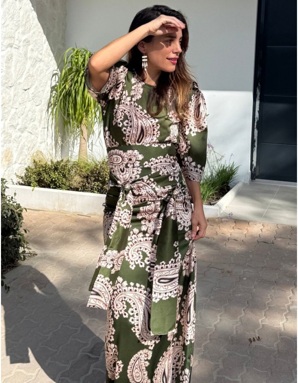 Falda larga estampado étnico verde con doble anudado 2