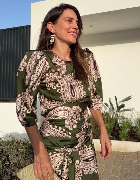 Top de manga corta estampado verde étnico