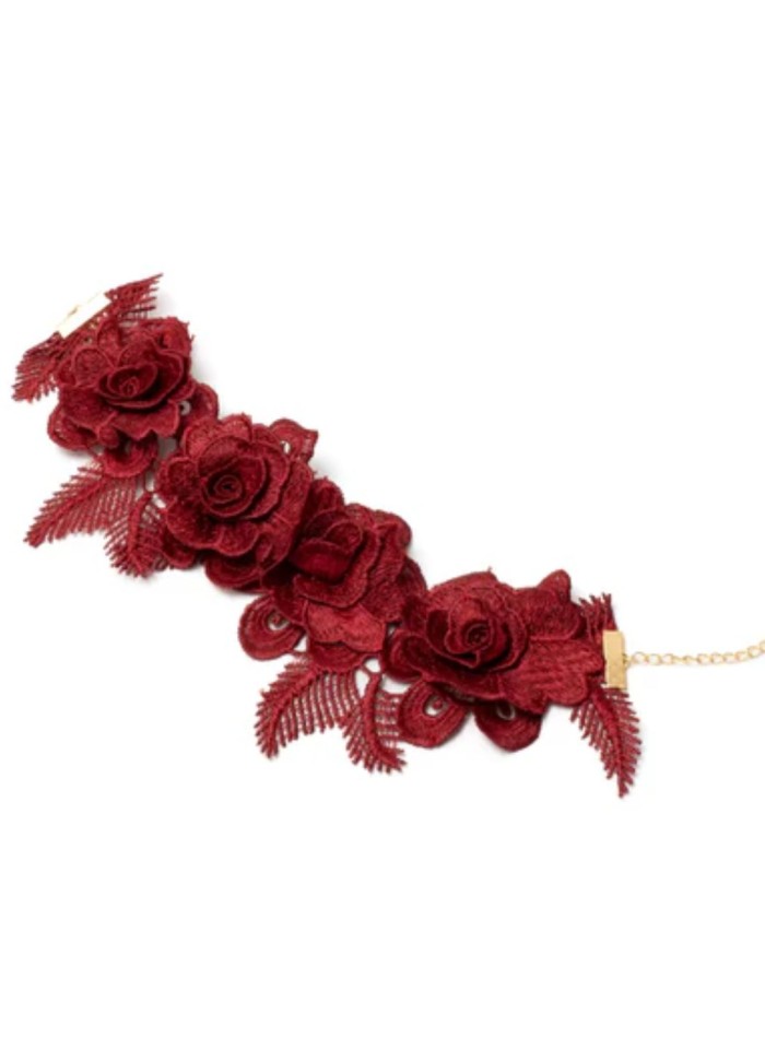 Necklace with burgundy embroidered flowers
