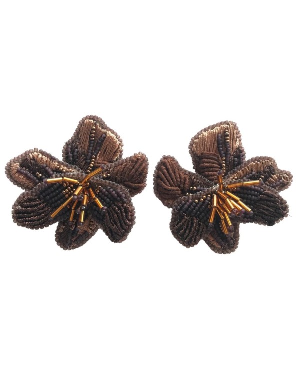 Pendientes de fiesta con pétalos de abalorios para eventos especiales