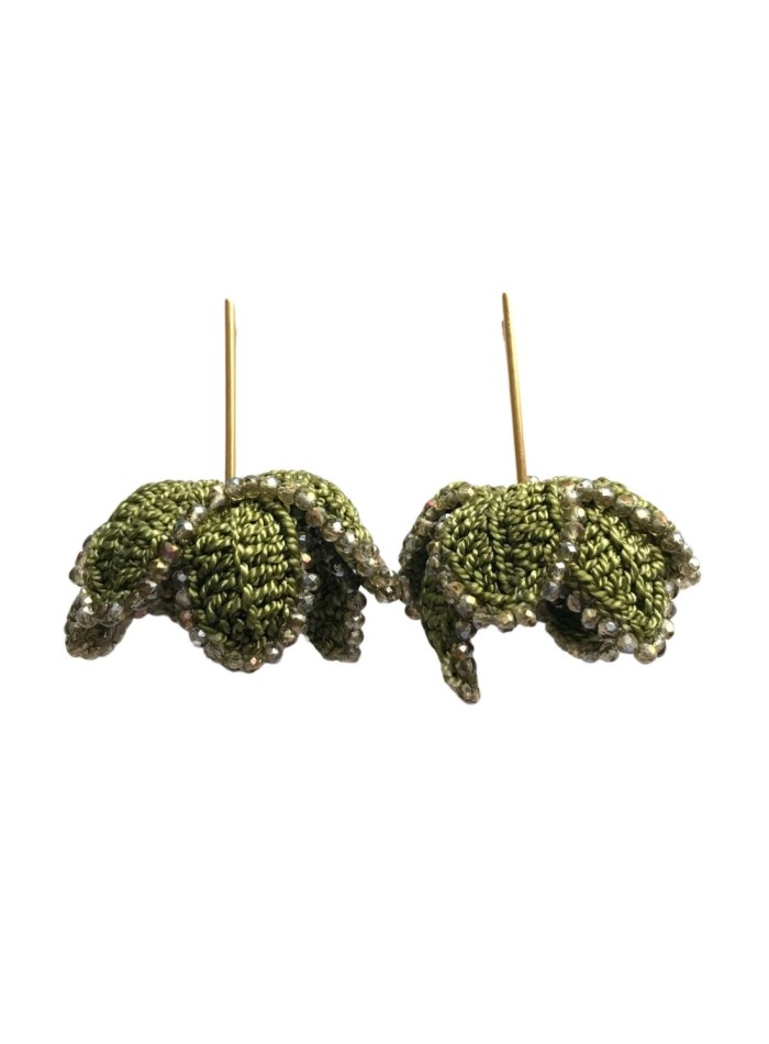 Boucles d'oreilles florales en crochet avec...
