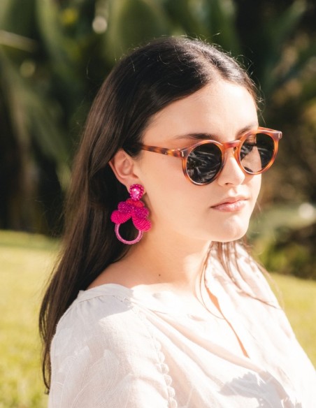 Boucles d'oreilles de fête faites à la main avec topiaire en perles et anneau en crochet