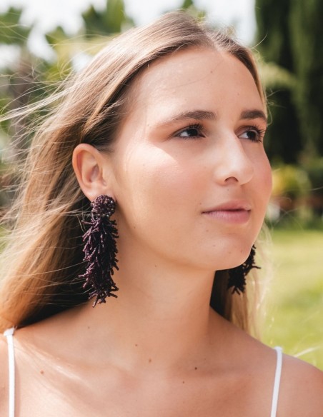 Longues boucles d'oreilles avec branches