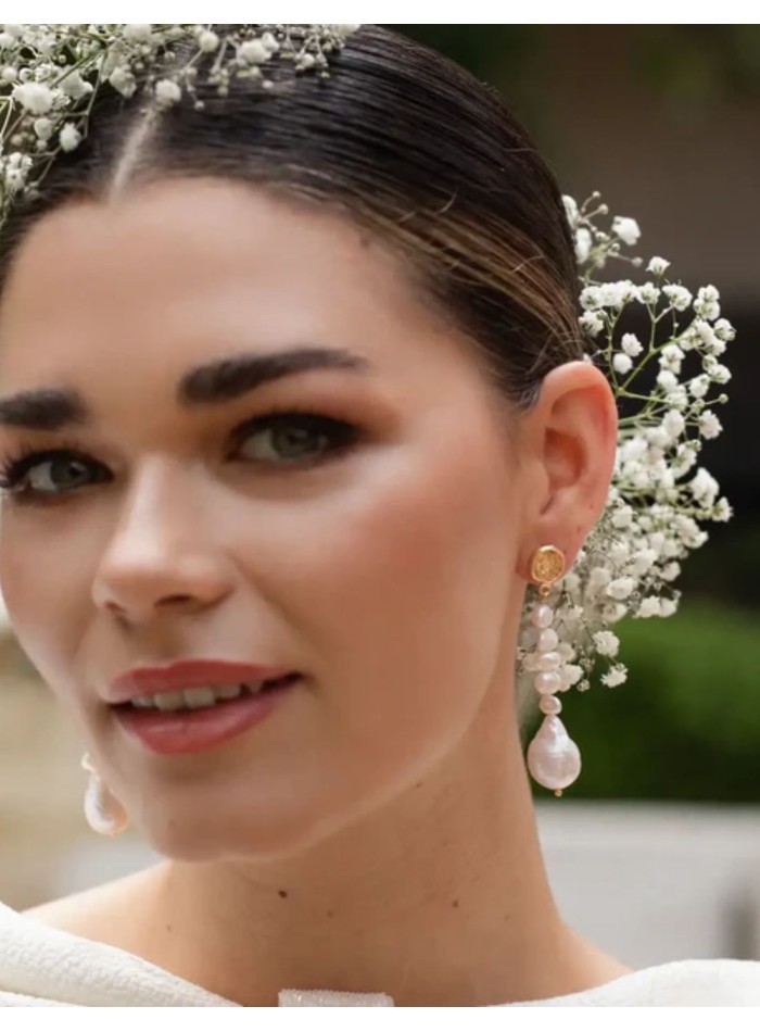 Pendientes largos con perlas irregulares y perla barroca para novia
