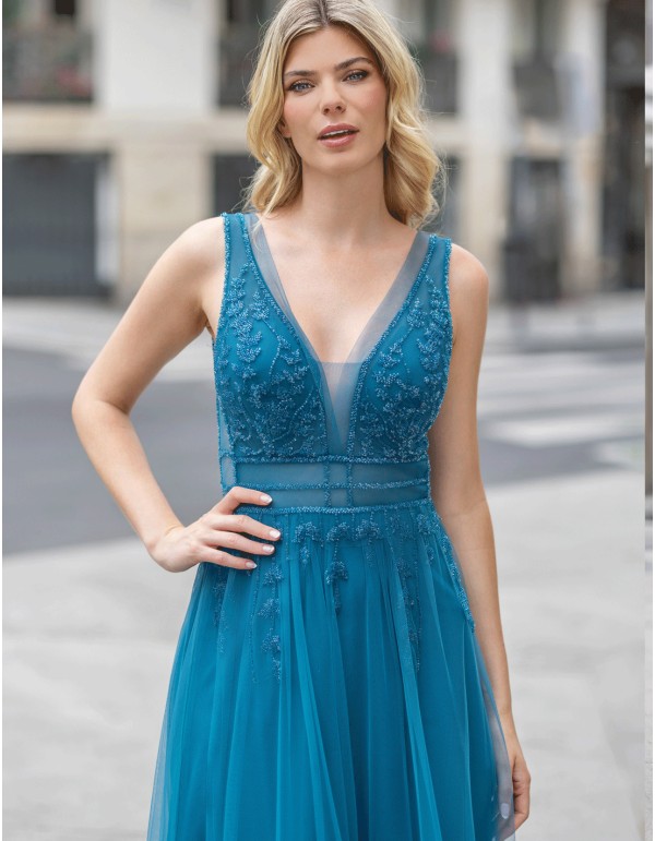 Élégante robe de soirée longue avec tulle brodé et strass
