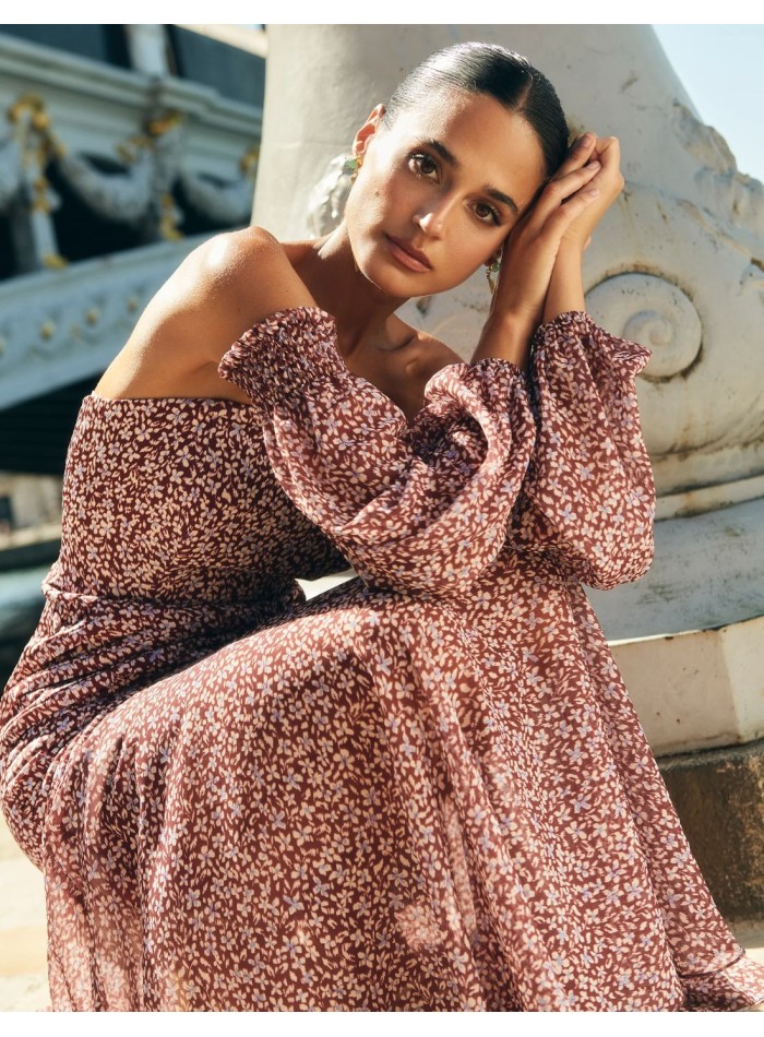 Robe midi imprimée bordeaux avec encolure sans...