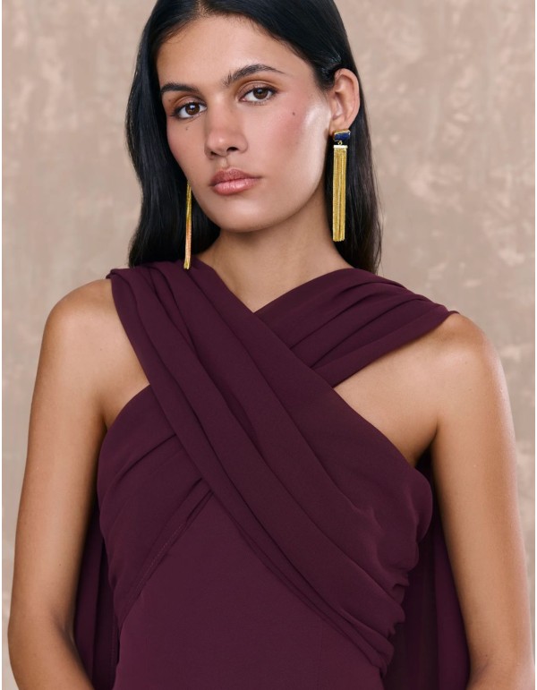 Multiposition burgundy sweetheart neckline top for a...