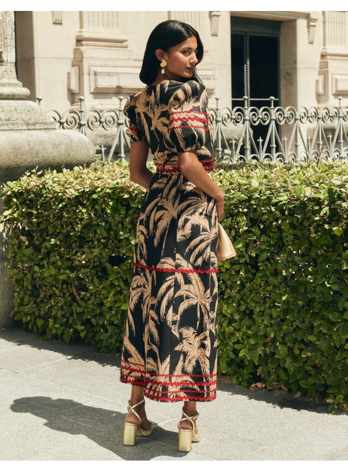 Top d'invité à motifs avec manches bouffantes