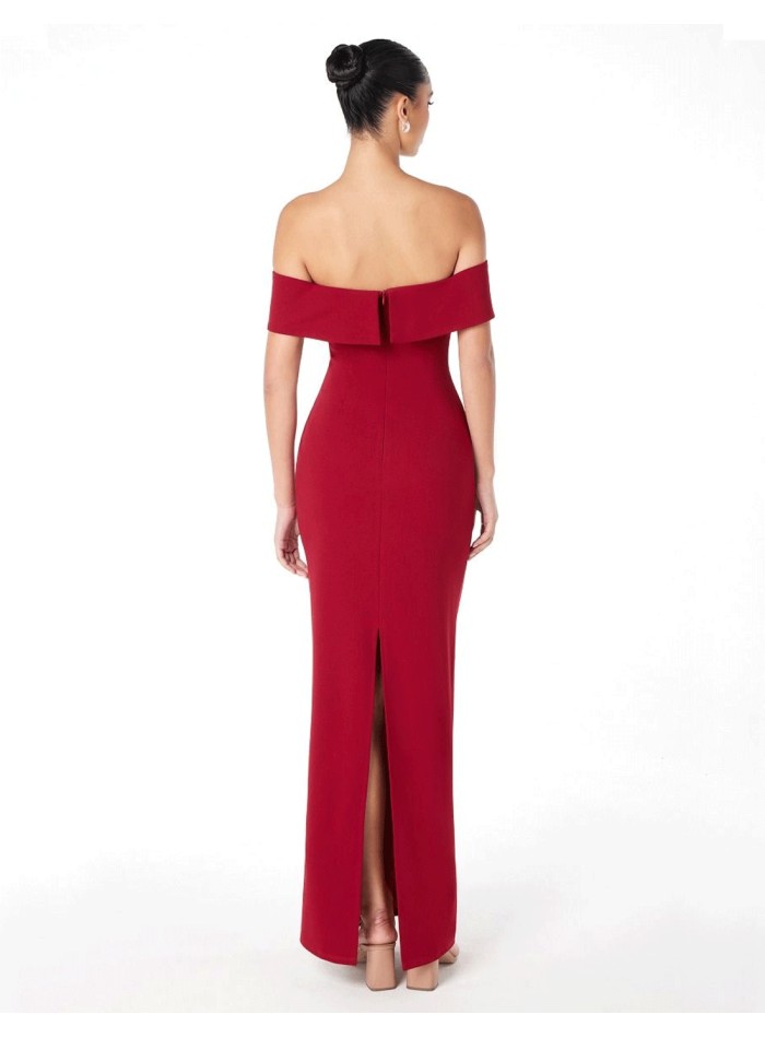 Fitted long gown with bandeau neckline