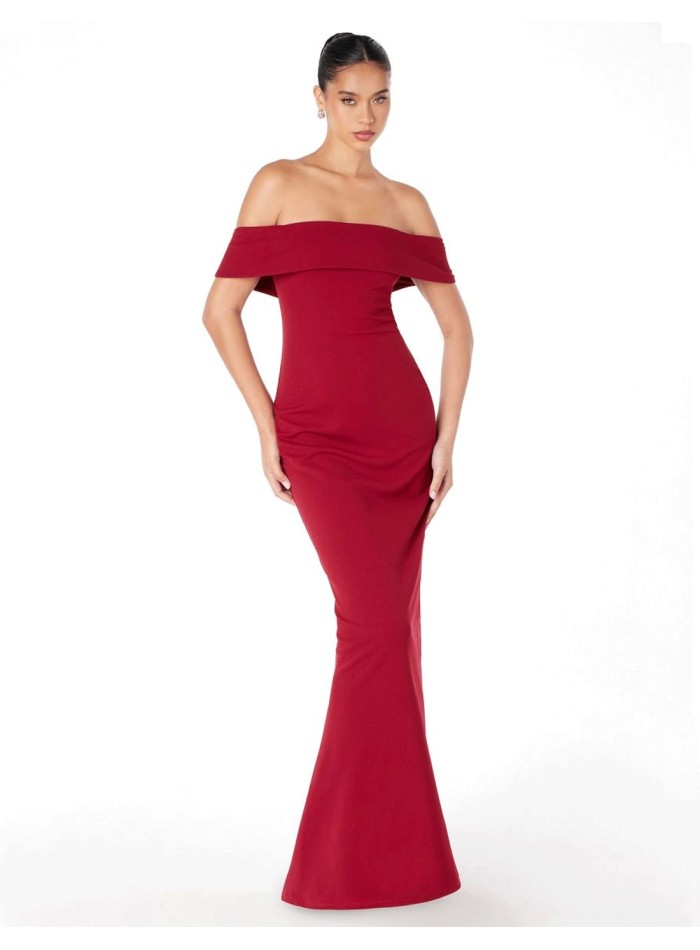 Fitted long gown with bandeau neckline