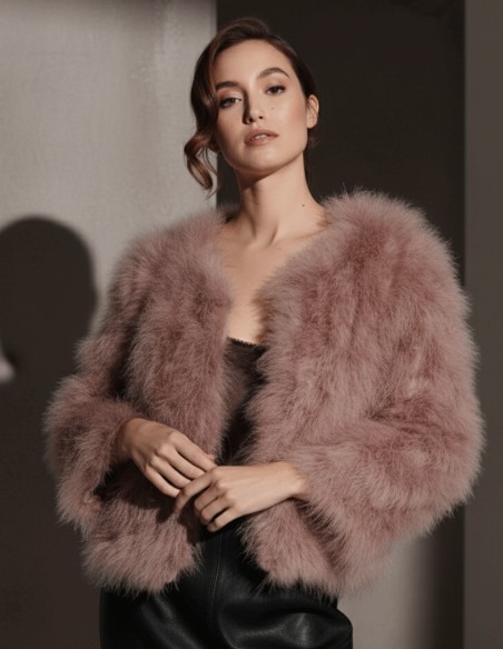 Chaqueta de plumas de avestruz de manga larga en rosa empolvado