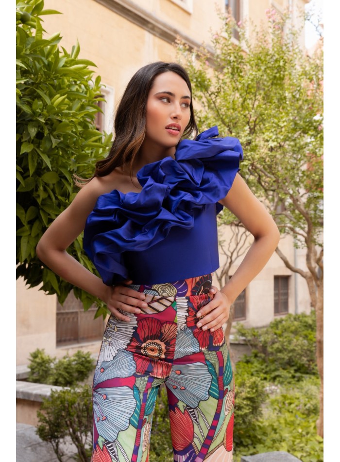 Printed party set with ruffle top and pants