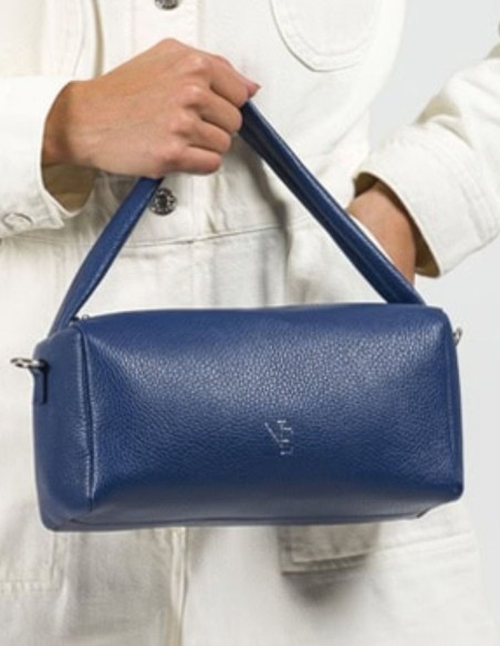 Leather handbag with long and short handles