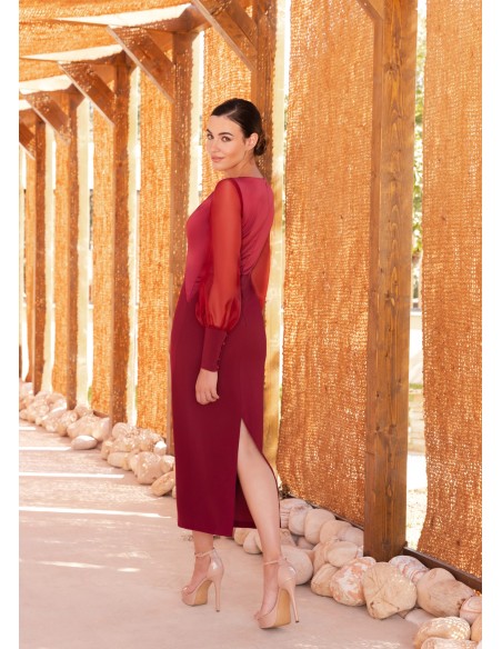 Vestido midi con escote caja y manga abullonada en crepé satén para bodas