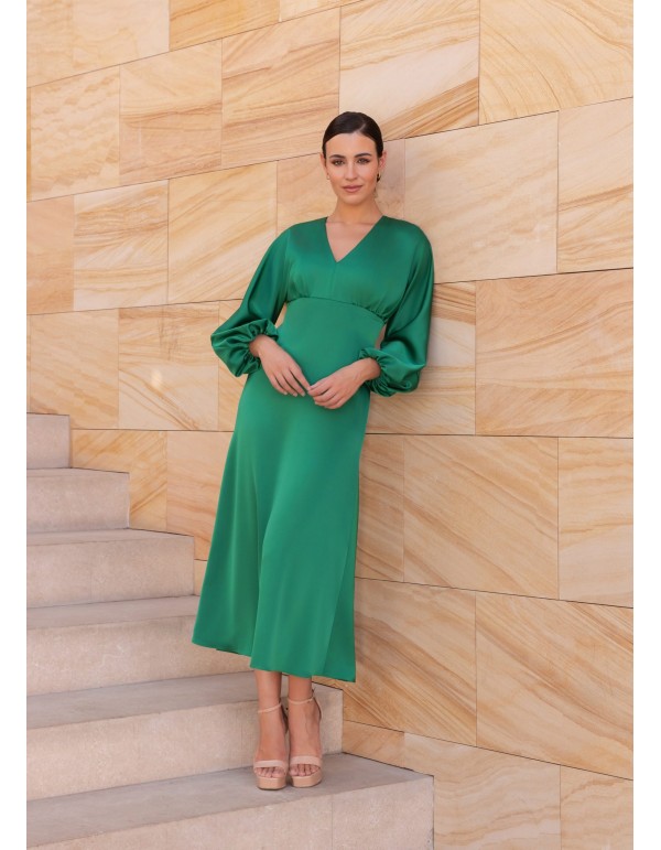 Empire cut midi dress in satin with puffed sleeves 2