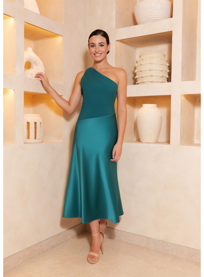 Vestido midi con escote asimétrico en crepé satén petroleo