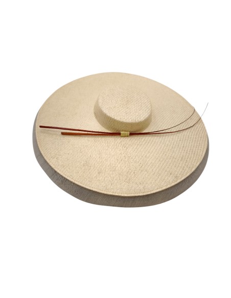 Pamela d'invité beige avec crin et rachis