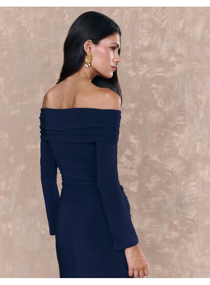 Vestido largo de invitada con manga larga y...