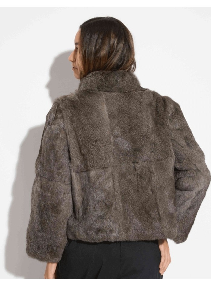 Chaqueta de invitada de piel