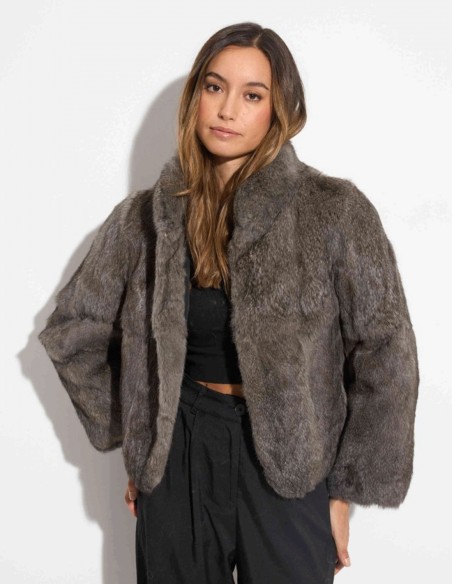 Chaqueta de invitada de piel