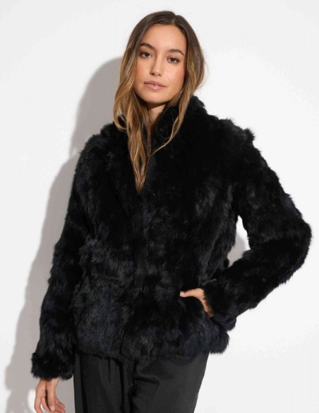 chaqueta de piel de conejo negra