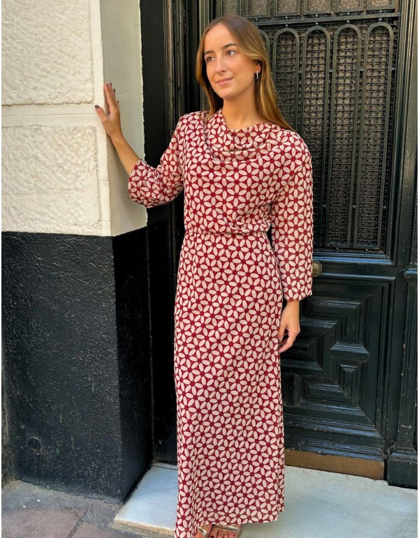 Chiffon printed midi dress in burgundy tones