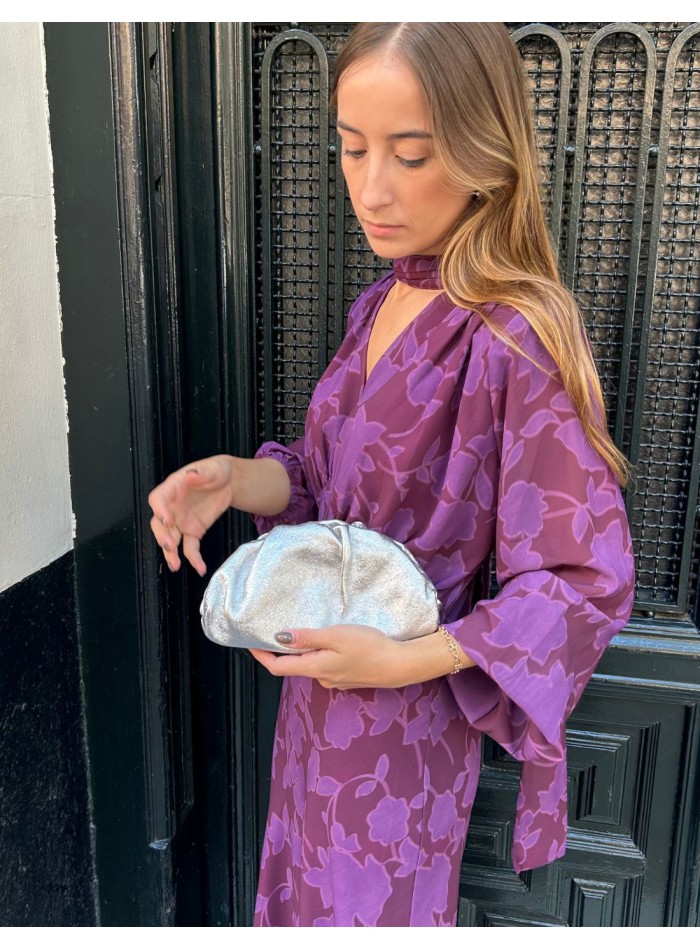 Pochette en cuir métallisé argenté