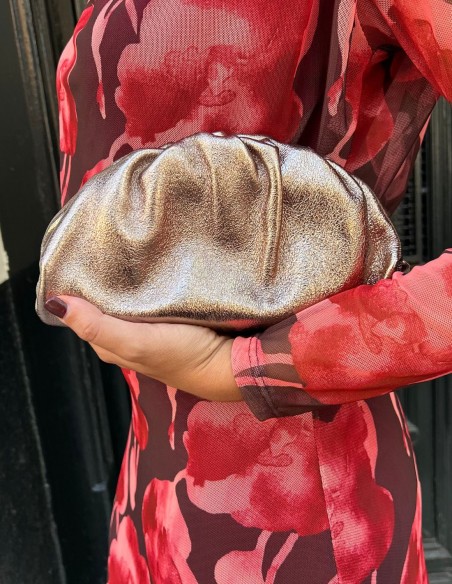 Pochette en cuir métallisé bronze
