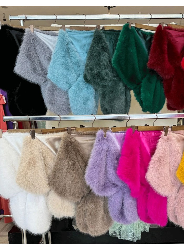 Long synthetic fur wrap for wedding guests -...