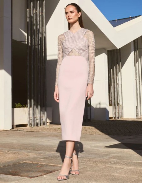 Mini robe rose poudré avec corsage croisé et filet