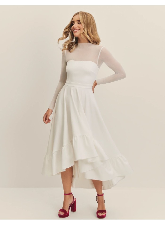 Robe de mariée midi avec encolure en cœur et...