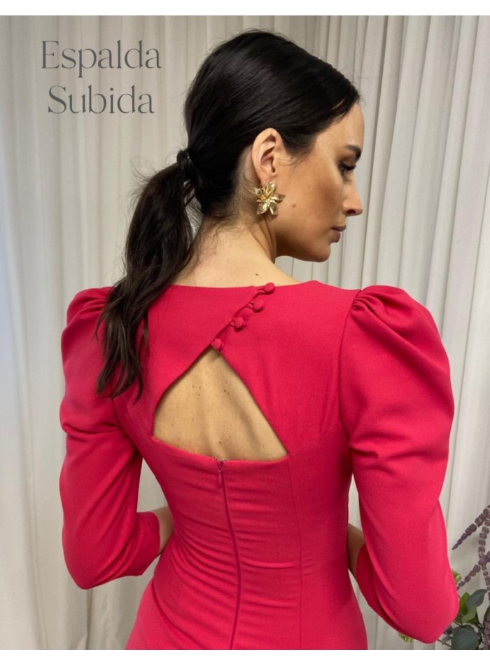 Robe midi à manches bouffantes et dos ouvert