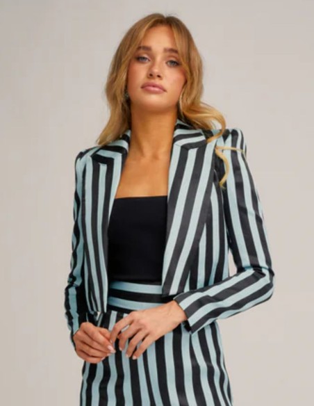Veste de tailleur à rayures noires et bleues avec col smoking