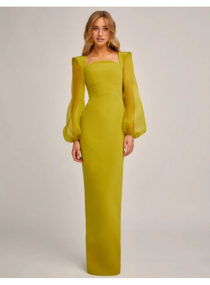 Robe longue pistache à encolure cintrée et...