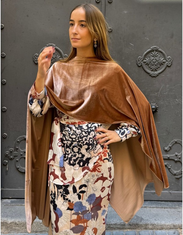 Caramel color velvet cape for wedding guests