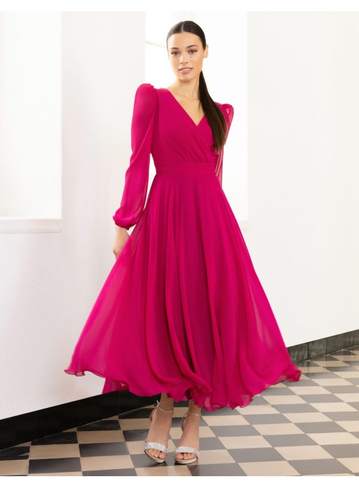 Robe midi à manches longues et dos ouvert