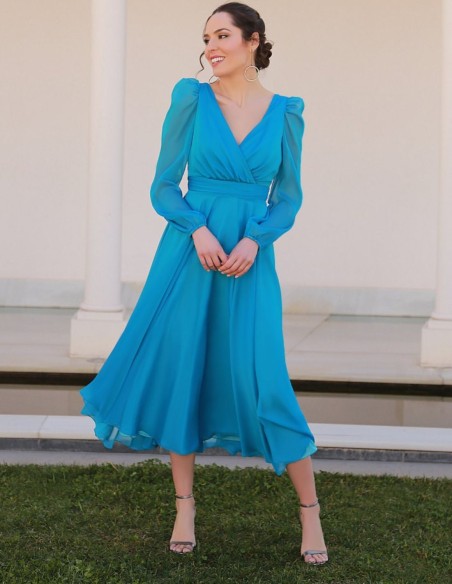 Vestido midi con manga larga y espalda abierta