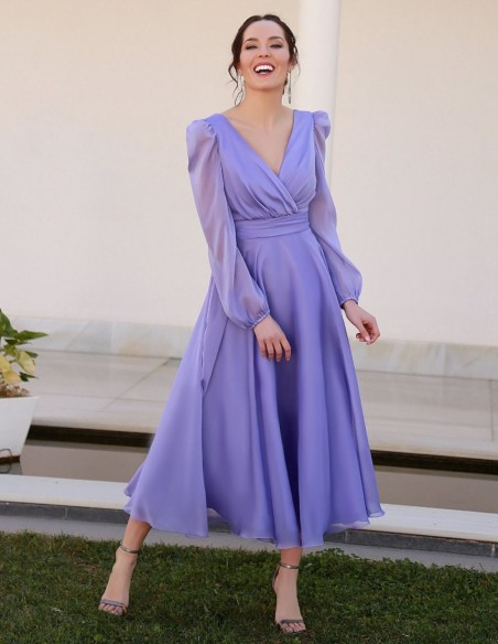 Vestido midi con manga larga y espalda abierta